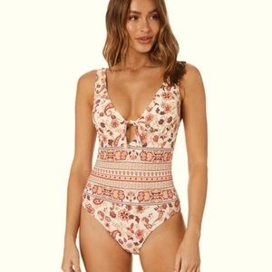 Rip Curl desert dawn india paisley boho one pc swim L or XS up to DD cup